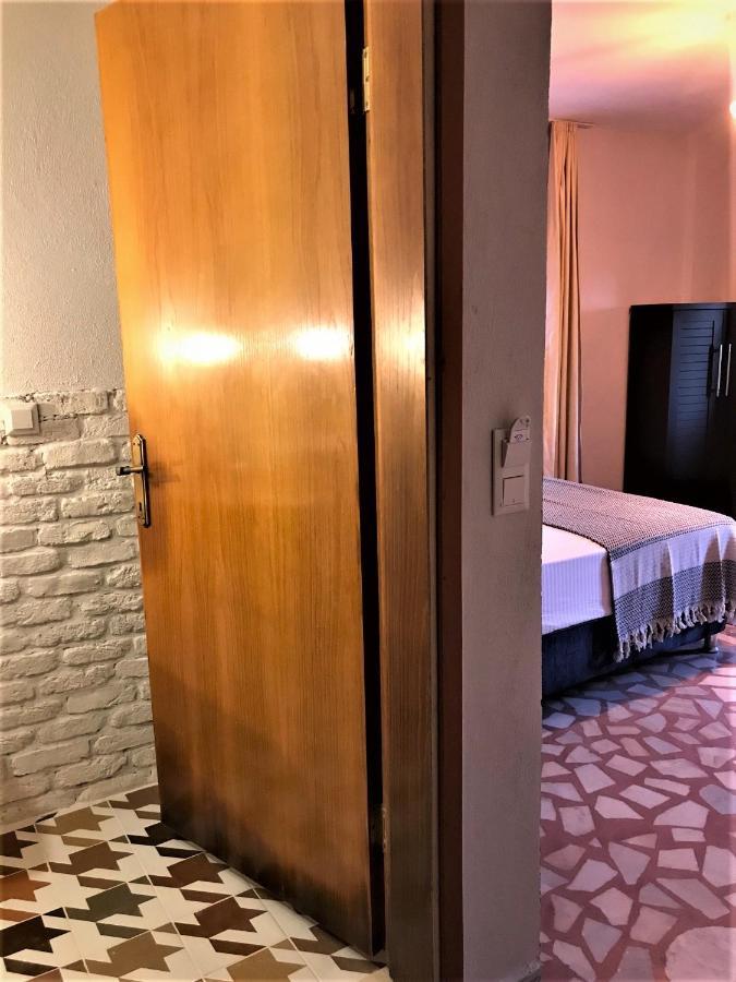 Ferienwohnung Smyrna Uzuncarsi Kaş Exterior foto