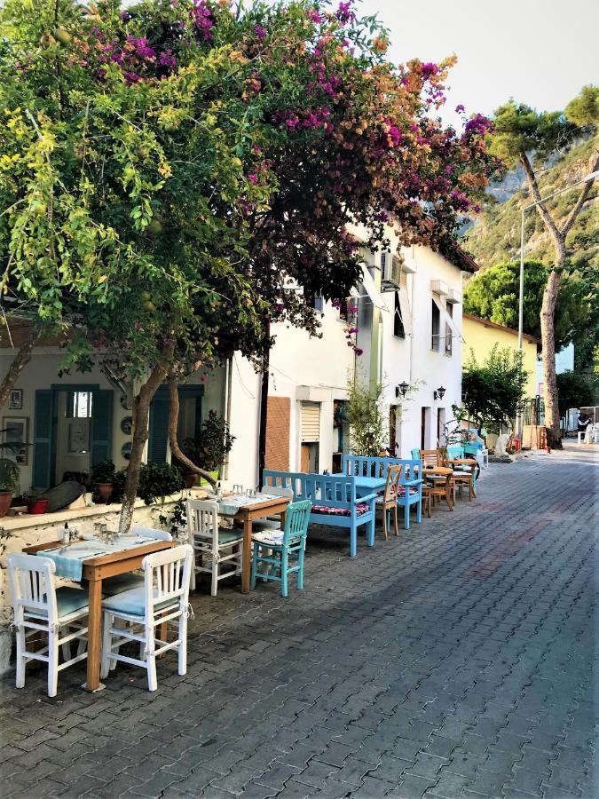 Ferienwohnung Smyrna Uzuncarsi Kaş Exterior foto