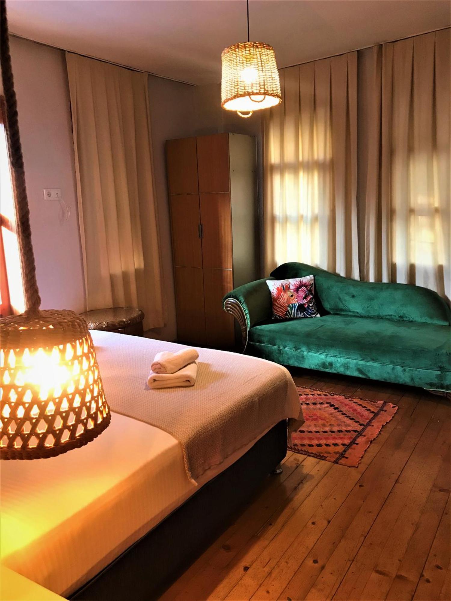 Ferienwohnung Smyrna Uzuncarsi Kaş Exterior foto