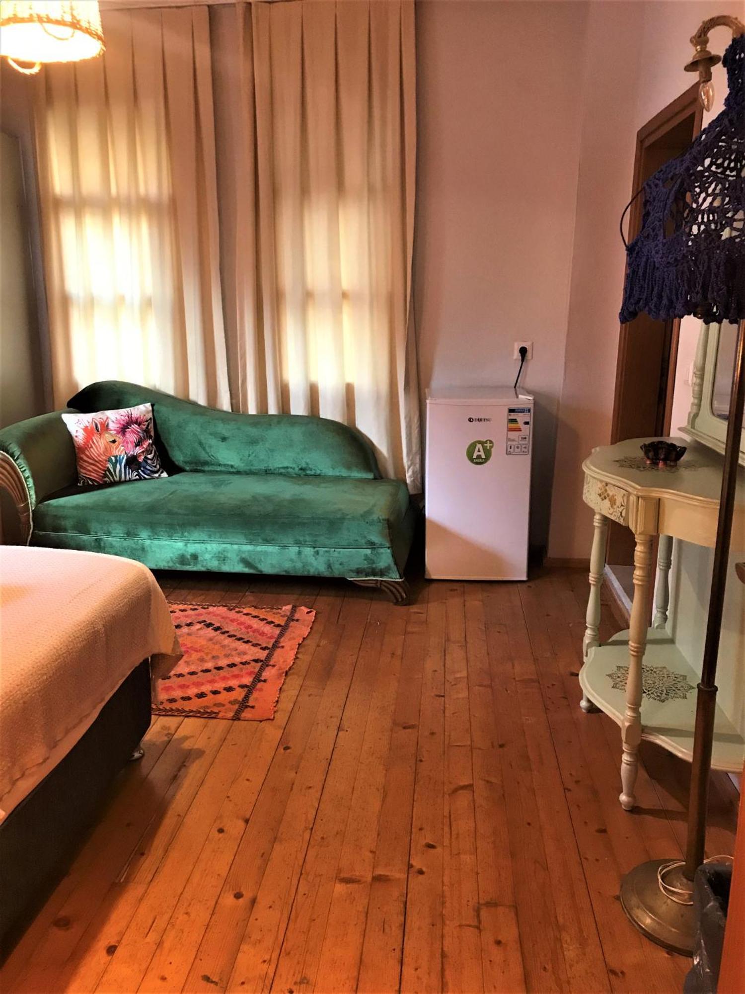 Ferienwohnung Smyrna Uzuncarsi Kaş Exterior foto